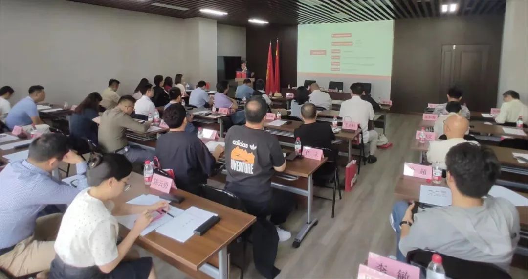 “奋楫扬帆 赓续前行”上海市创意产业协会第四届理事会第五次会议顺利召开 “奋楫扬帆 赓续前行”上海市创意产业协会第四届理事会第五次会议顺利召开
