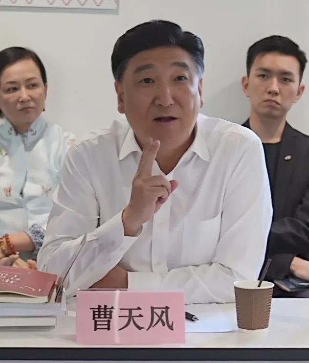 延安市委宣传部一行考察上海市创意产业协会